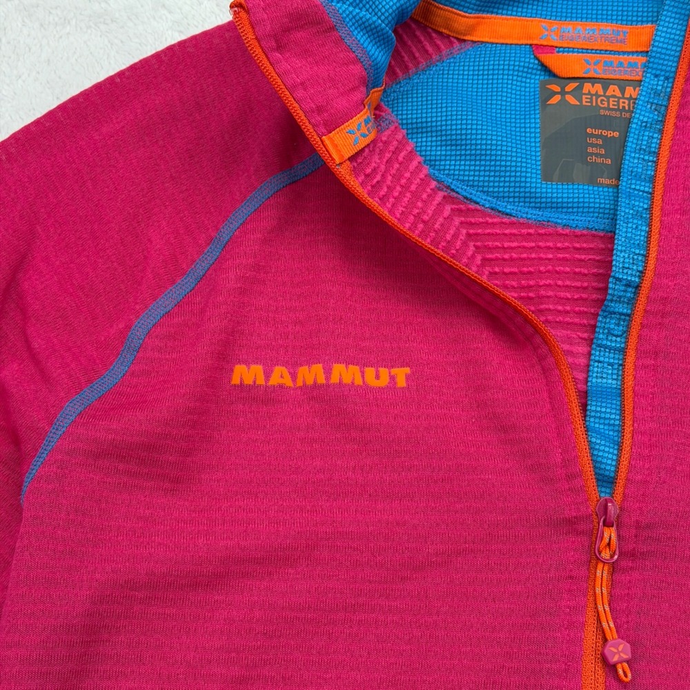 Mammut Pullover Womens M 1/4 Zip
Thermal Grid Fleece Hiking Top - Picture 10 of 16